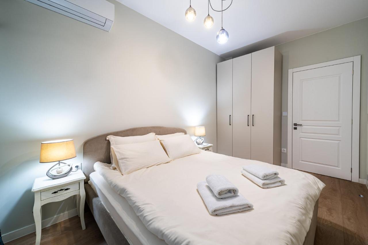 Smart Central Apartment Varna Exterior foto