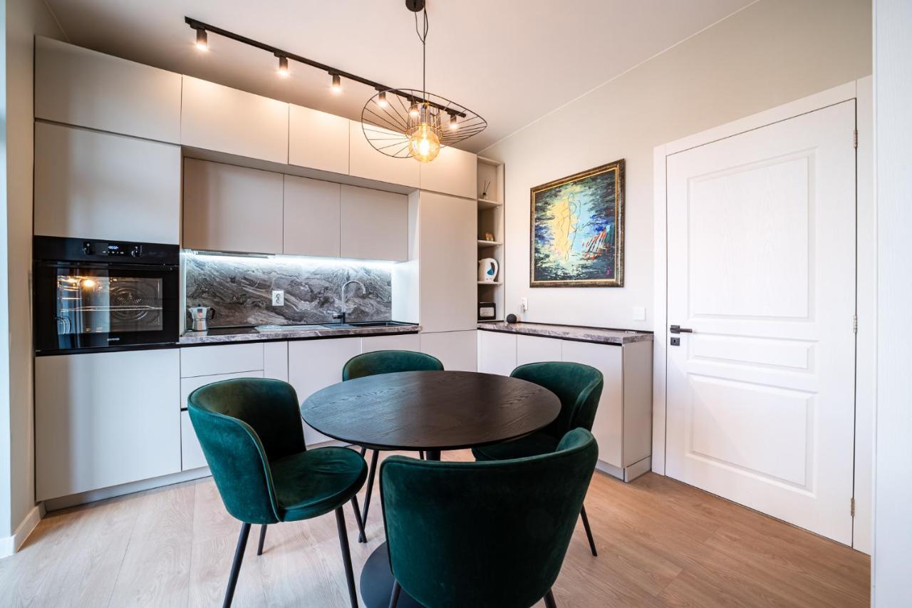 Smart Central Apartment Varna Exterior foto